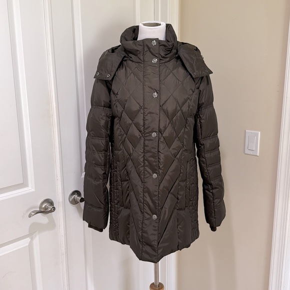London Fog Women's Diamond Quilted Down Mid Length Moss Puffer Jacket Size XL - Picture 2 of 12